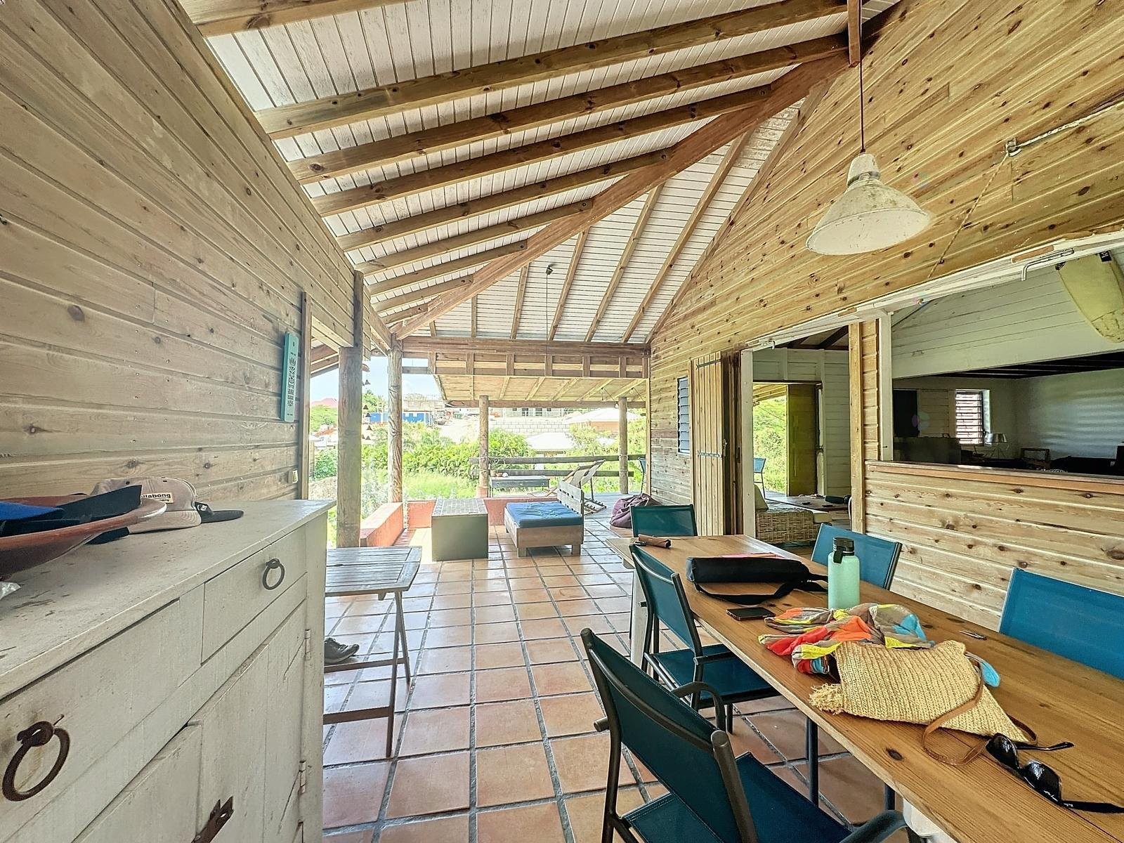 









1


Ch. des Acacias, Bellevue,St-François, Guadeloupe

,
Autres pays / Other countries,





97118

