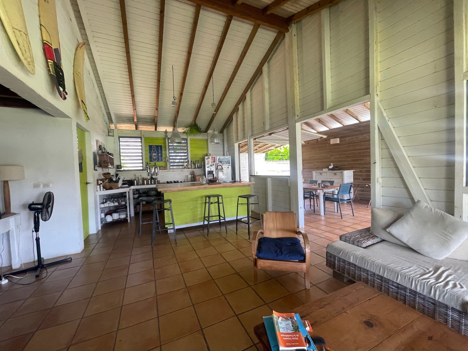 









1


Ch. des Acacias, Bellevue,St-François, Guadeloupe

,
Autres pays / Other countries,





97118

