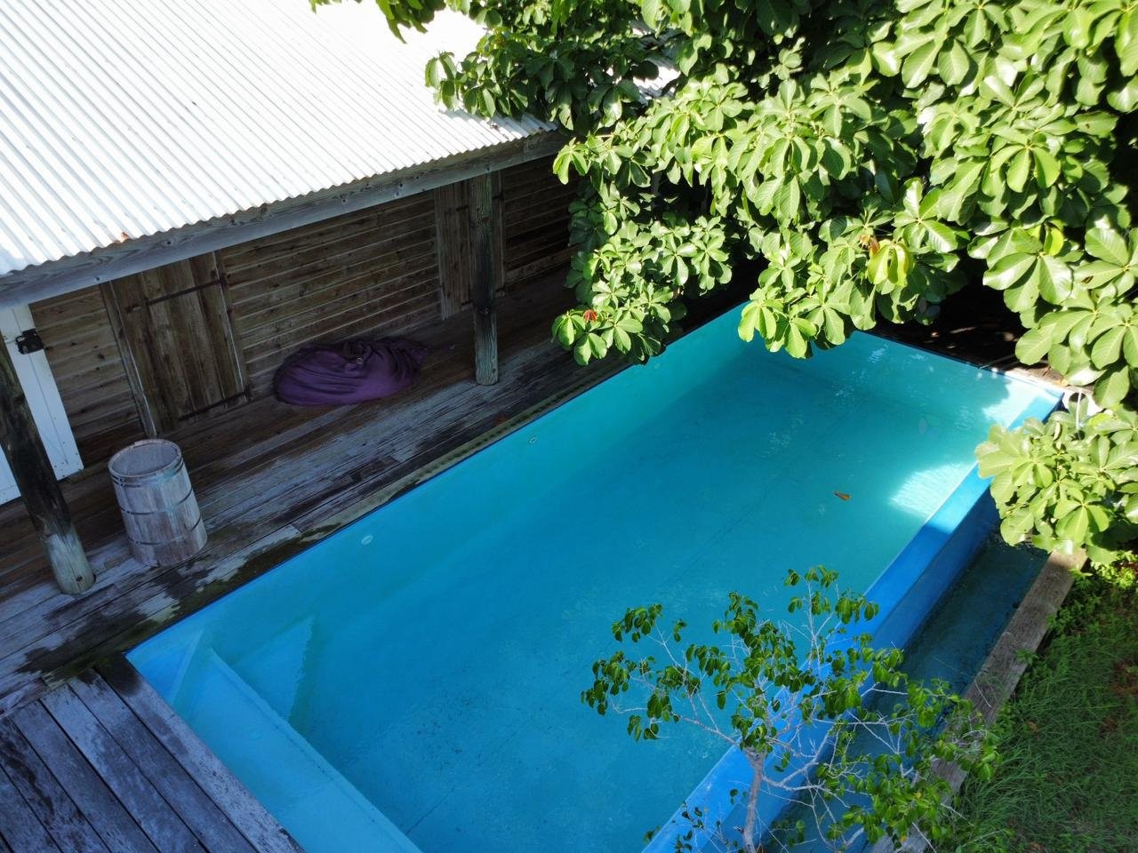 









1


Ch. des Acacias, Bellevue,St-François, Guadeloupe

,
Autres pays / Other countries,





97118

