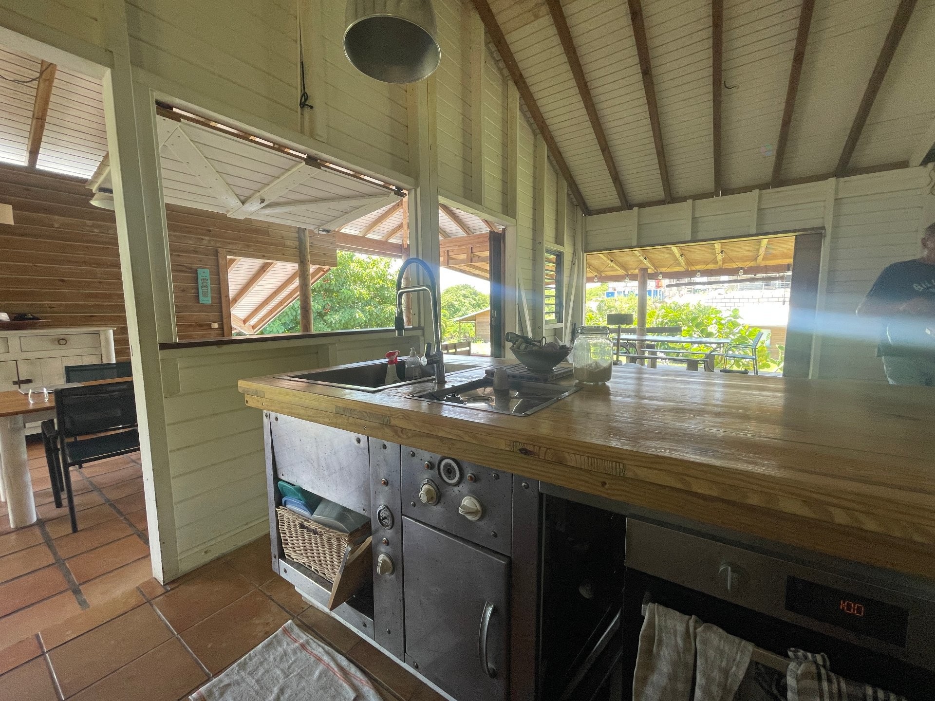 









1


Ch. des Acacias, Bellevue,St-François, Guadeloupe

,
Autres pays / Other countries,





97118

