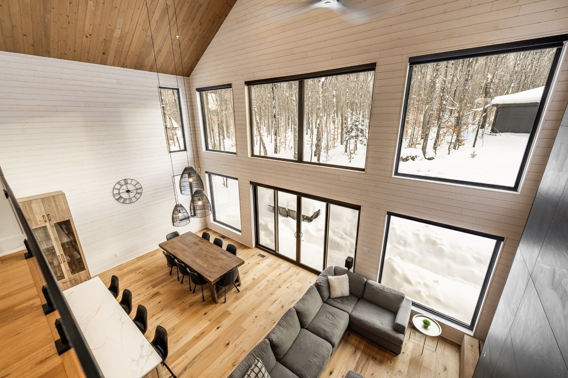 









3050


Ch. des Bois-Francs

,
Notre-Dame-de-la-Merci,




QC
J0T2A0

