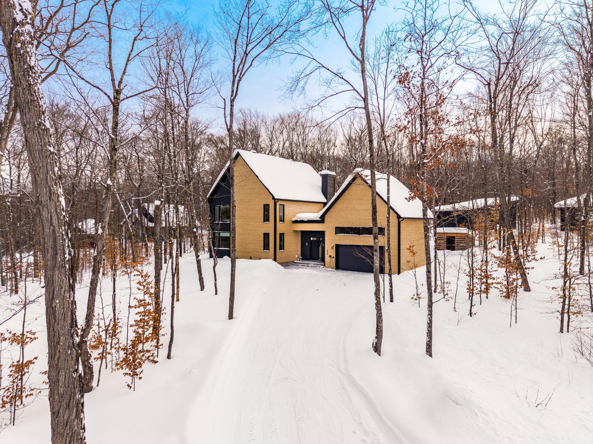 









3050


Ch. des Bois-Francs

,
Notre-Dame-de-la-Merci,




QC
J0T2A0

