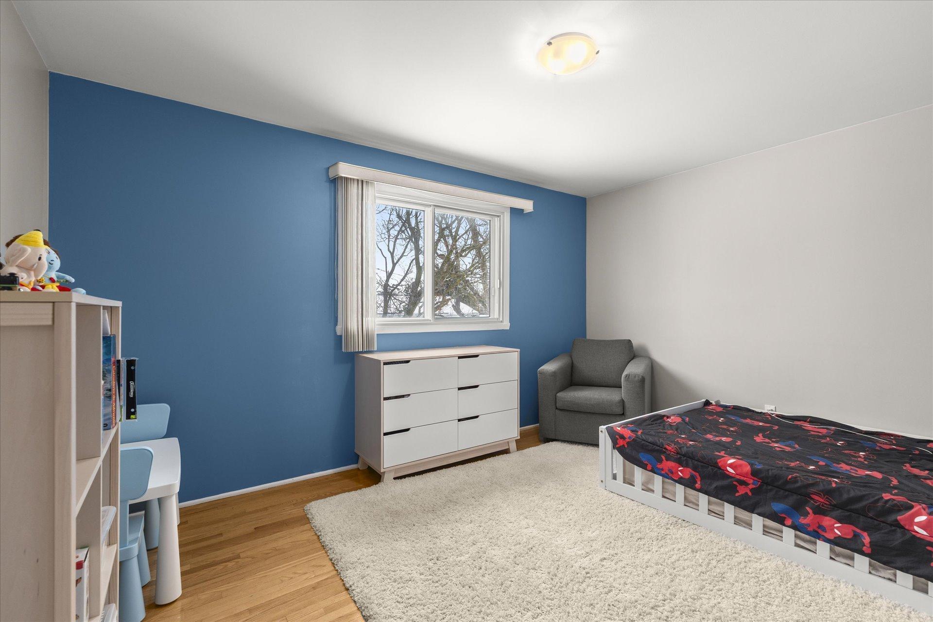 









90


Rue Roger-Pilon

,
Dollard-des-Ormeaux,




QC
H9B1A6

