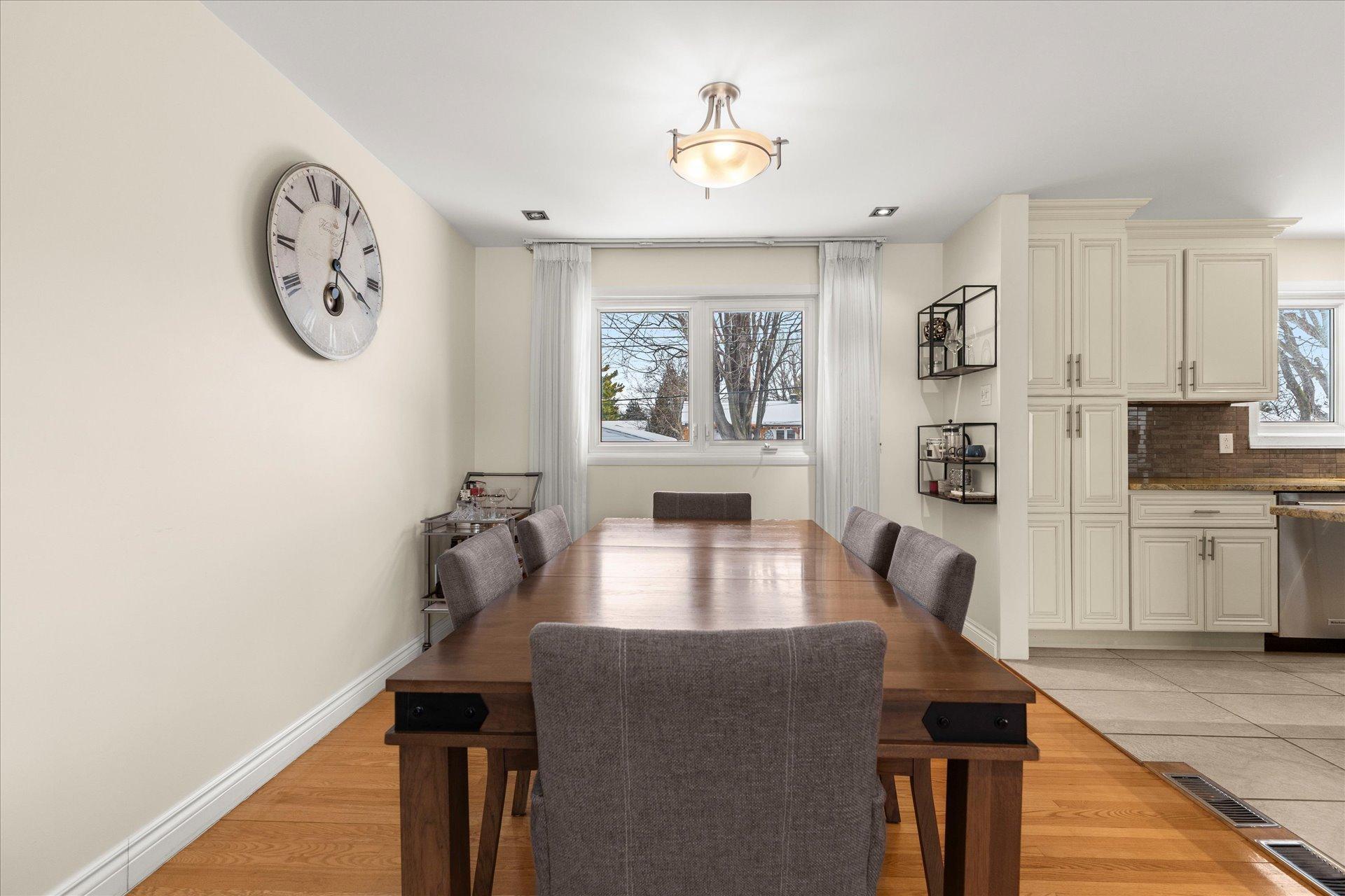 









90


Rue Roger-Pilon

,
Dollard-des-Ormeaux,




QC
H9B1A6

