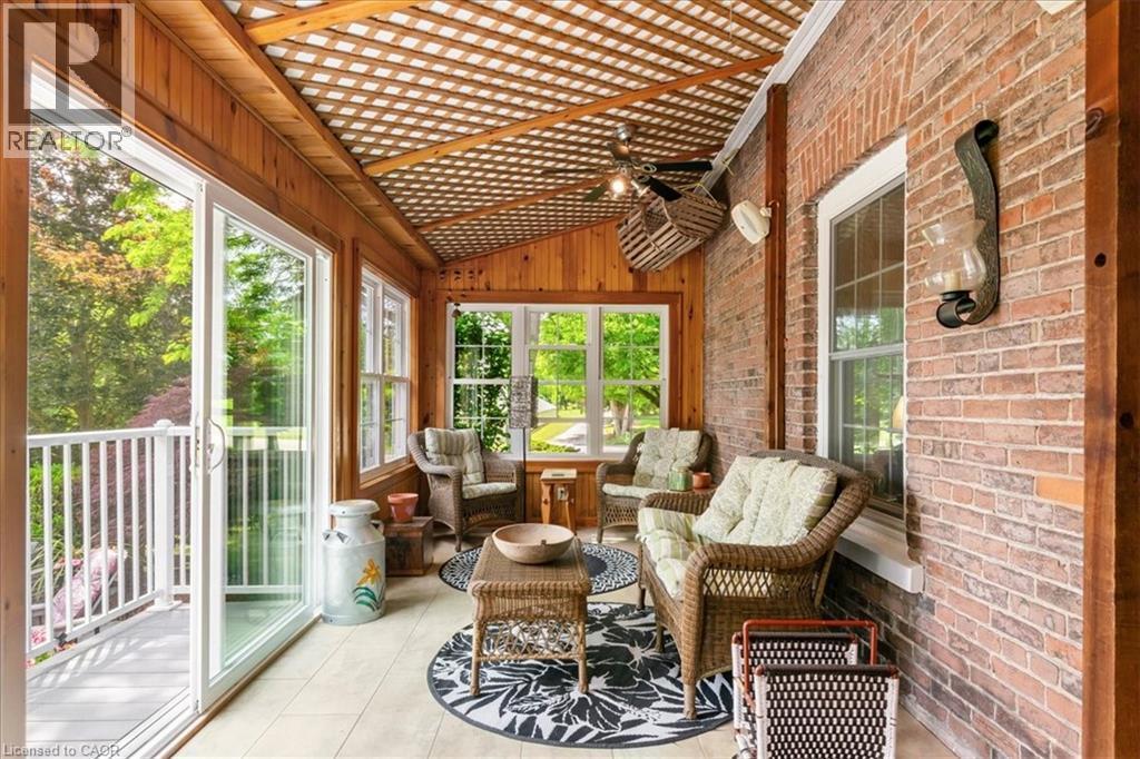 












658 CULVER Road

,
Waterford,




Ontario
N0E1Y0

