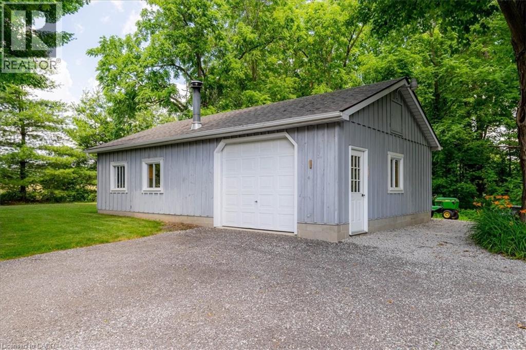 












658 CULVER Road

,
Waterford,




Ontario
N0E1Y0

