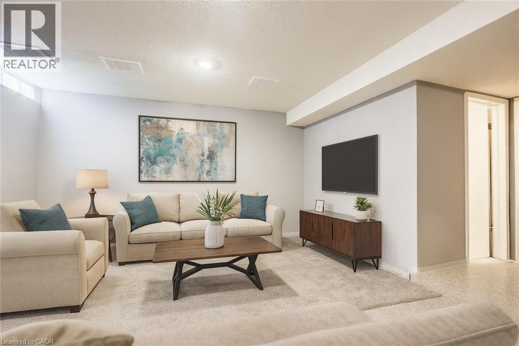 












465 WOOLWICH Street N Unit# 17

,
Waterloo,




Ontario
N2K3S4

