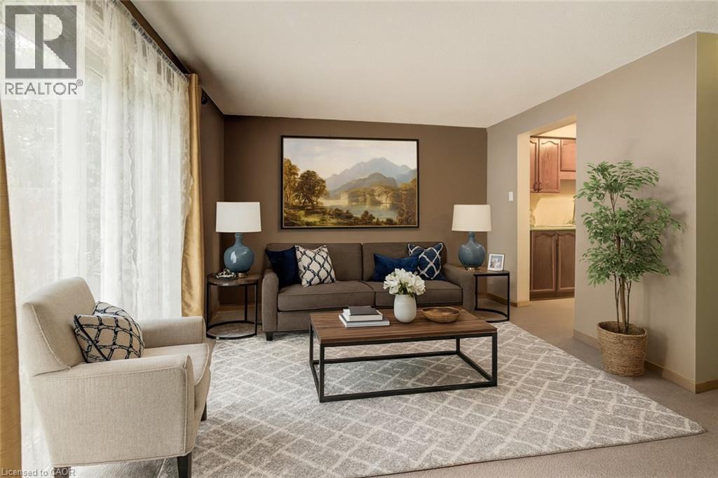 












465 WOOLWICH Street N Unit# 17

,
Waterloo,




Ontario
N2K3S4

