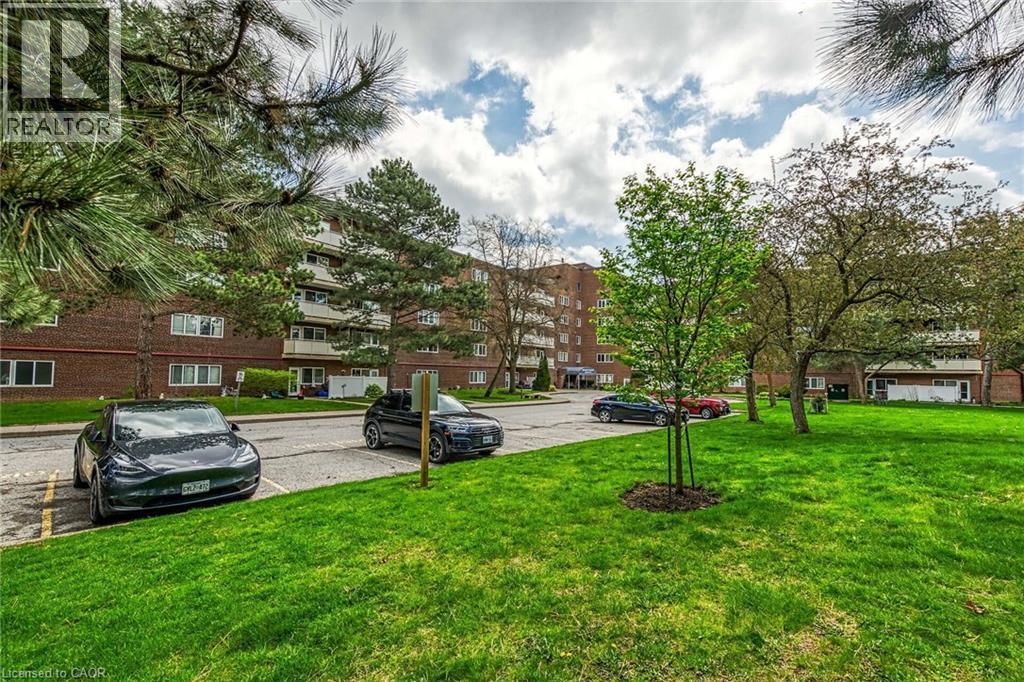 












198 SCOTT Street Unit# 220

,
St. Catharines,




Ontario
L2N5T3

