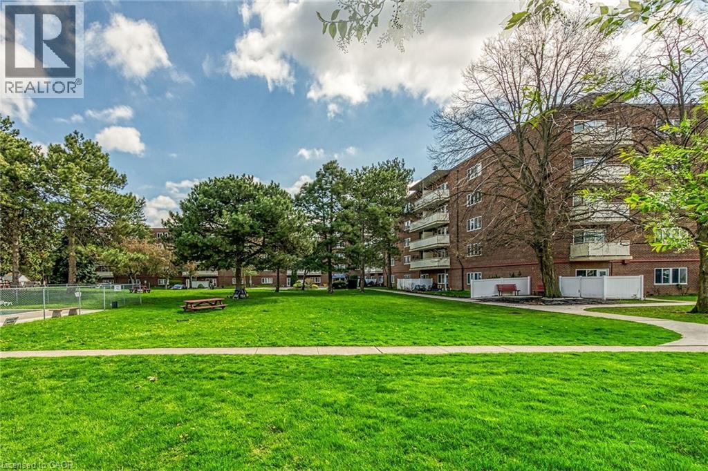 












198 SCOTT Street Unit# 220

,
St. Catharines,




Ontario
L2N5T3

