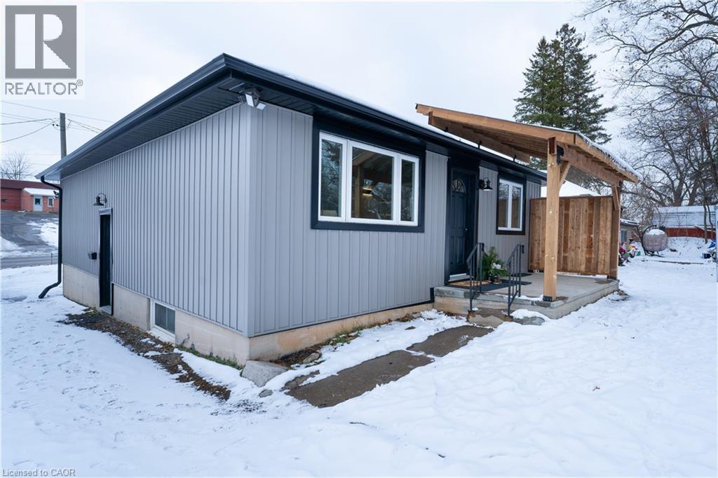 












130 HENRY Street

,
Brantford,




Ontario
N3S5C7

