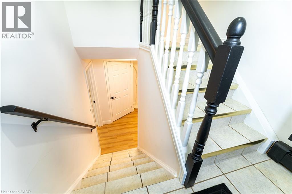 












130 HENRY Street

,
Brantford,




Ontario
N3S5C7

