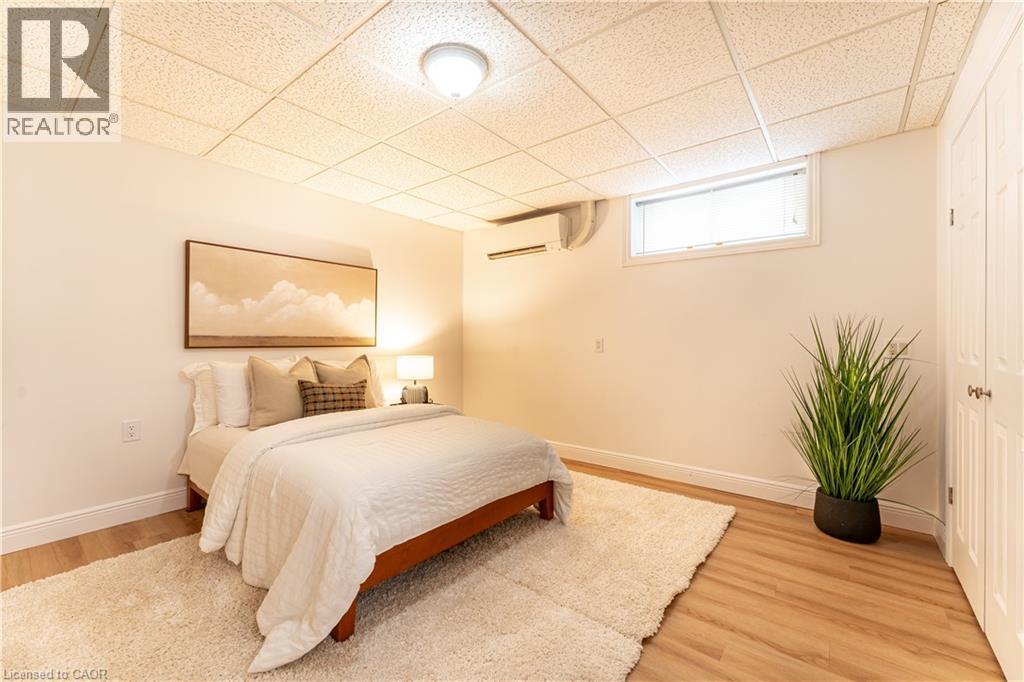 












130 HENRY Street

,
Brantford,




Ontario
N3S5C7

