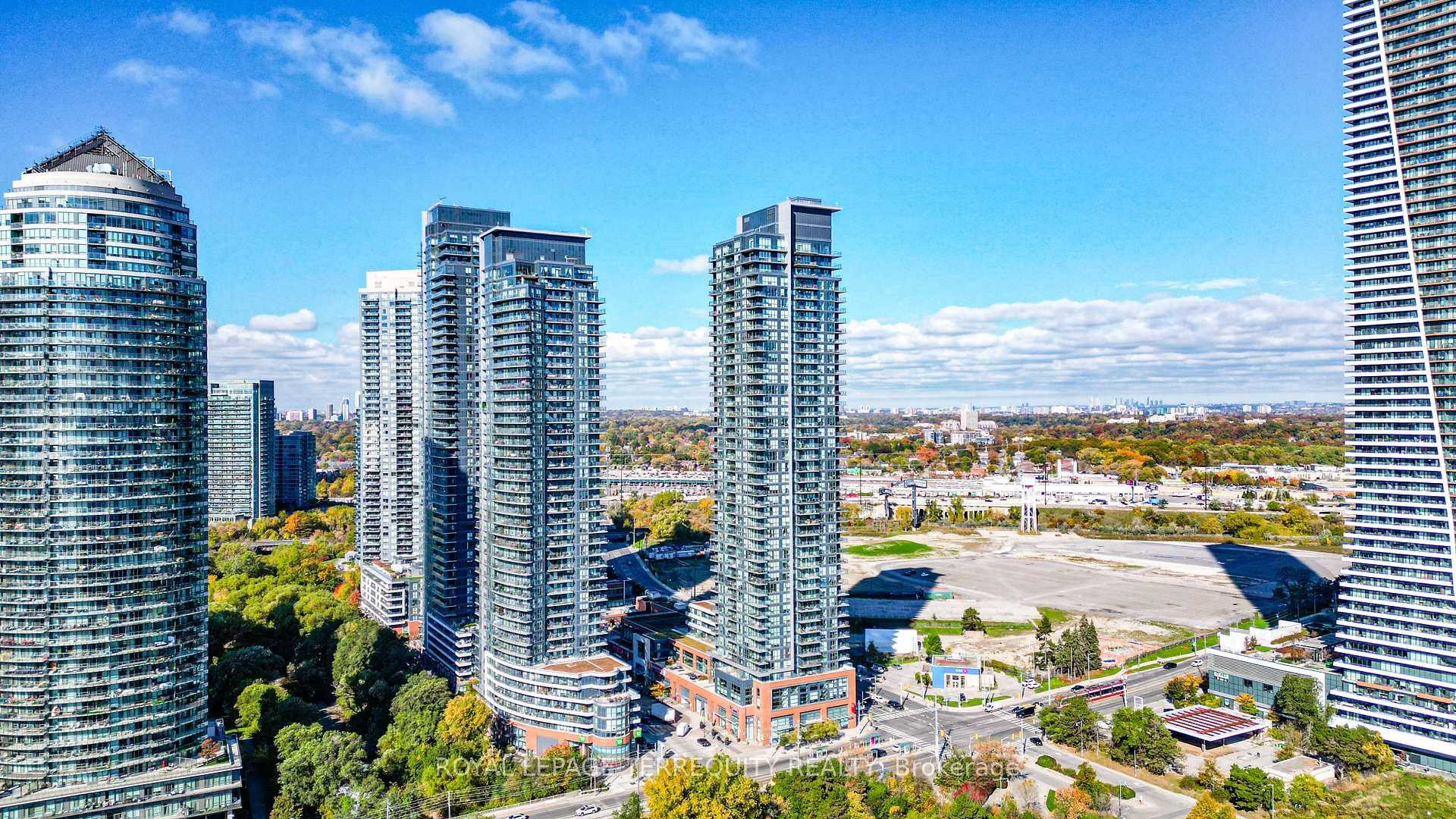 









2200


Lakeshore

Boulevard West, 4007,
Toronto,




ON
M8V 1A4

