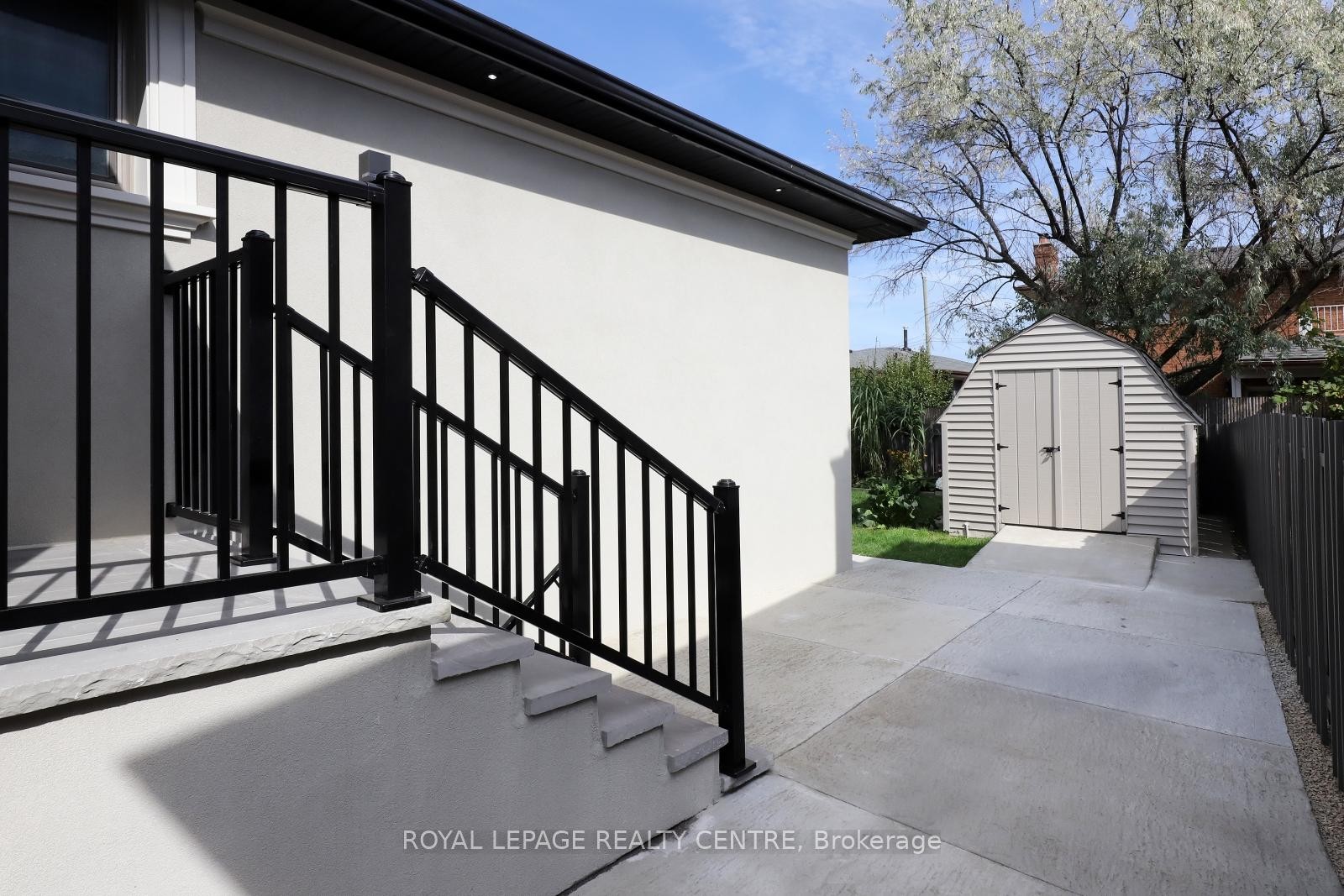 









55


Flora

Drive,
Hamilton,




ON
L8G 3Z7

