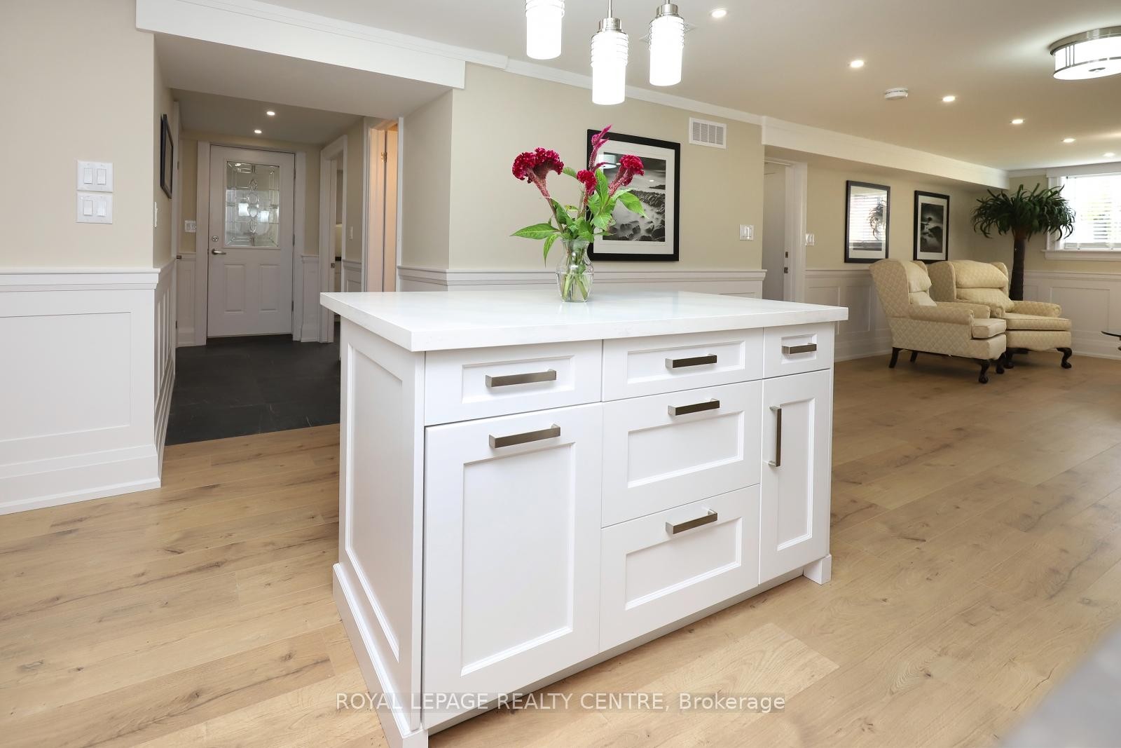 









55


Flora

Drive,
Hamilton,




ON
L8G 3Z7

