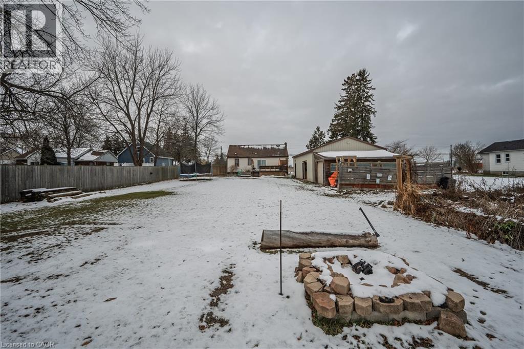 












2323 56 Highway

,
Binbrook,




Ontario
L0R1C0

