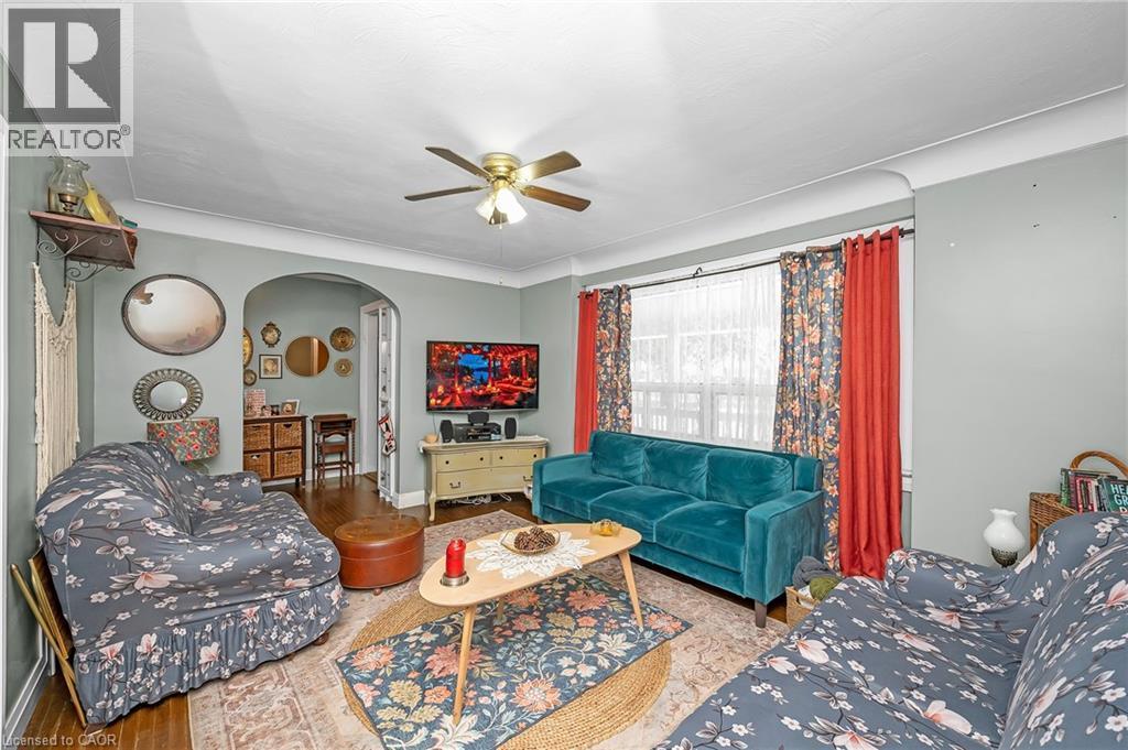 












2323 56 Highway

,
Binbrook,




Ontario
L0R1C0

