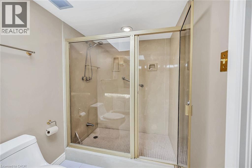 












150 WILSON Street W Unit# PH1

,
Ancaster,




Ontario
L9G4E7

