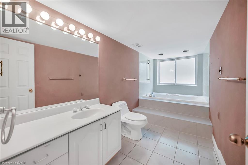 












150 WILSON Street W Unit# PH1

,
Ancaster,




Ontario
L9G4E7

