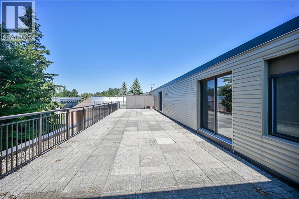 












150 WILSON Street W Unit# PH1

,
Ancaster,




Ontario
L9G4E7

