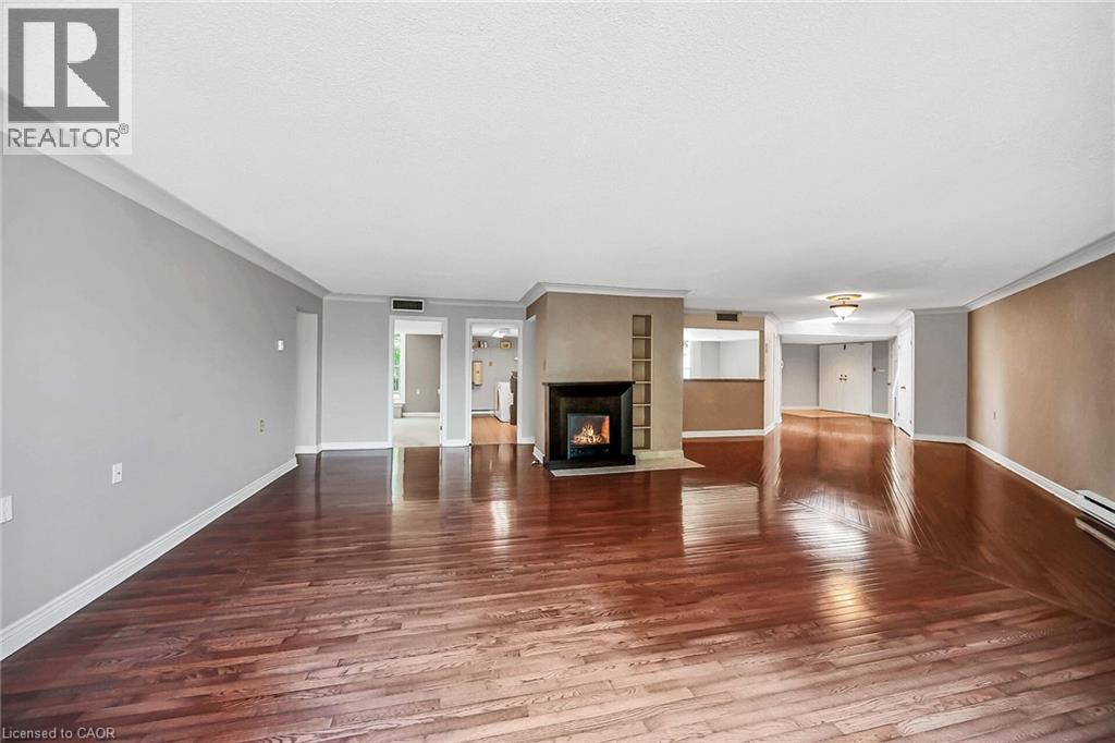 












150 WILSON Street W Unit# PH1

,
Ancaster,




Ontario
L9G4E7

