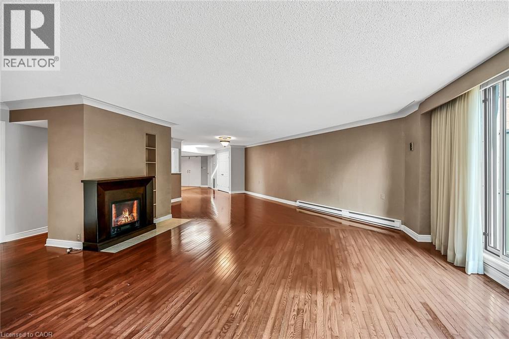 












150 WILSON Street W Unit# PH1

,
Ancaster,




Ontario
L9G4E7

