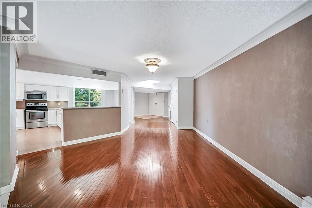 












150 WILSON Street W Unit# PH1

,
Ancaster,




Ontario
L9G4E7

