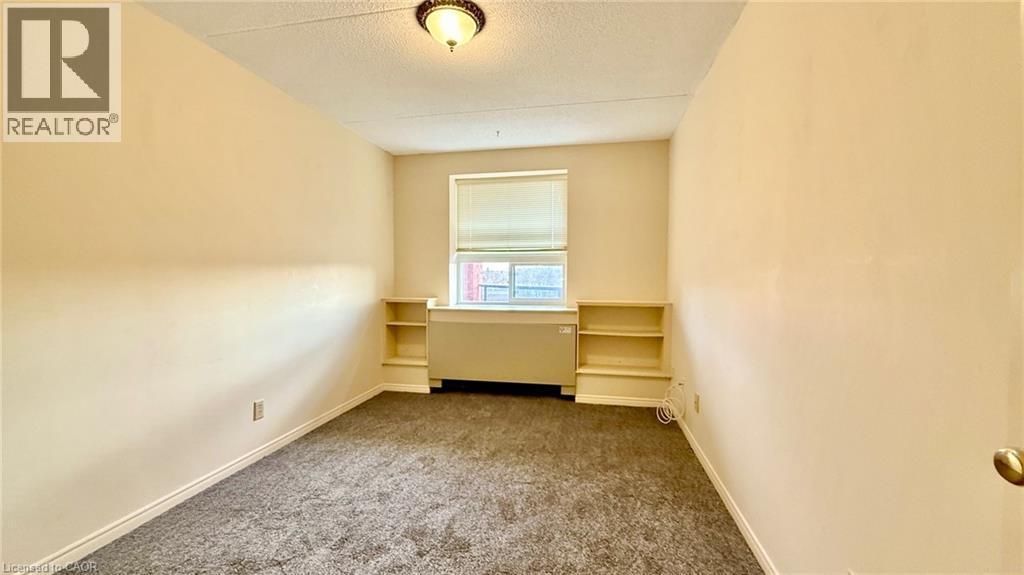 












5 MILL POND Court Unit# 604

,
Simcoe,




Ontario
N3Y5J6

