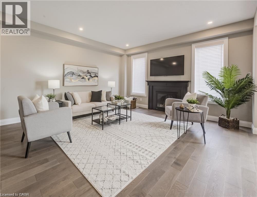 












435 WESTHAVEN Street

,
Waterloo,




Ontario
N2T2Z8

