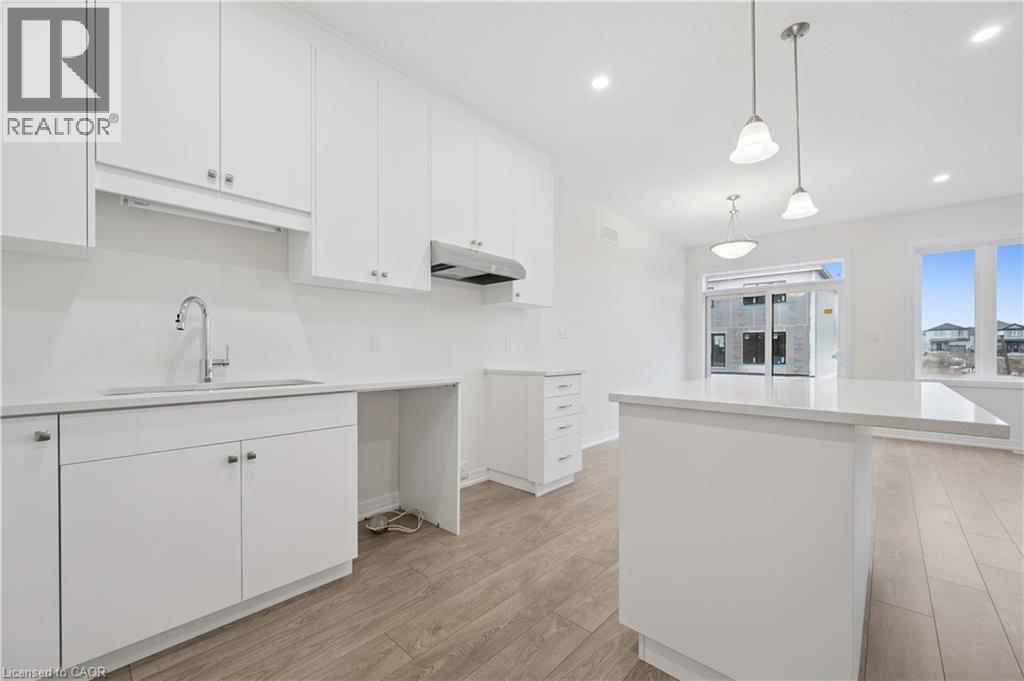 












107 WINTER WREN Crescent

,
Kitchener,




Ontario
N2P0K7

