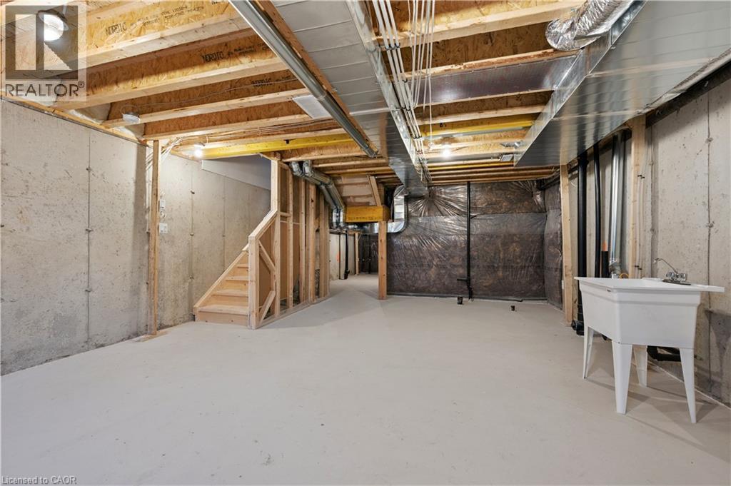 












107 WINTER WREN Crescent

,
Kitchener,




Ontario
N2P0K7

