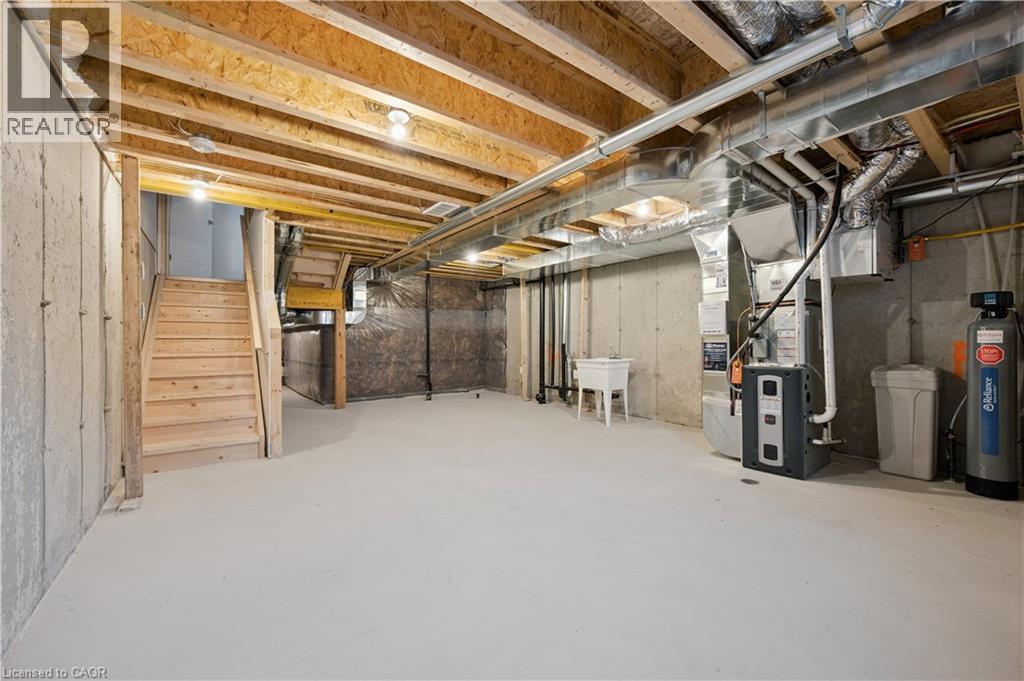 












107 WINTER WREN Crescent

,
Kitchener,




Ontario
N2P0K7

