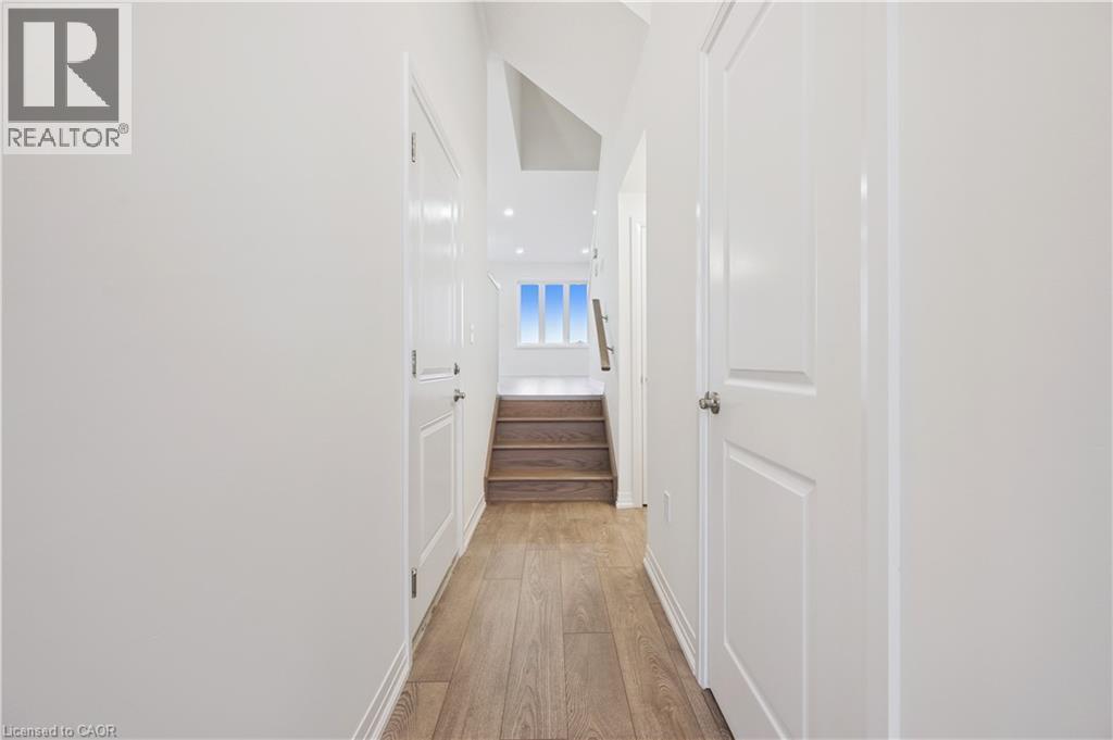 












107 WINTER WREN Crescent

,
Kitchener,




Ontario
N2P0K7

