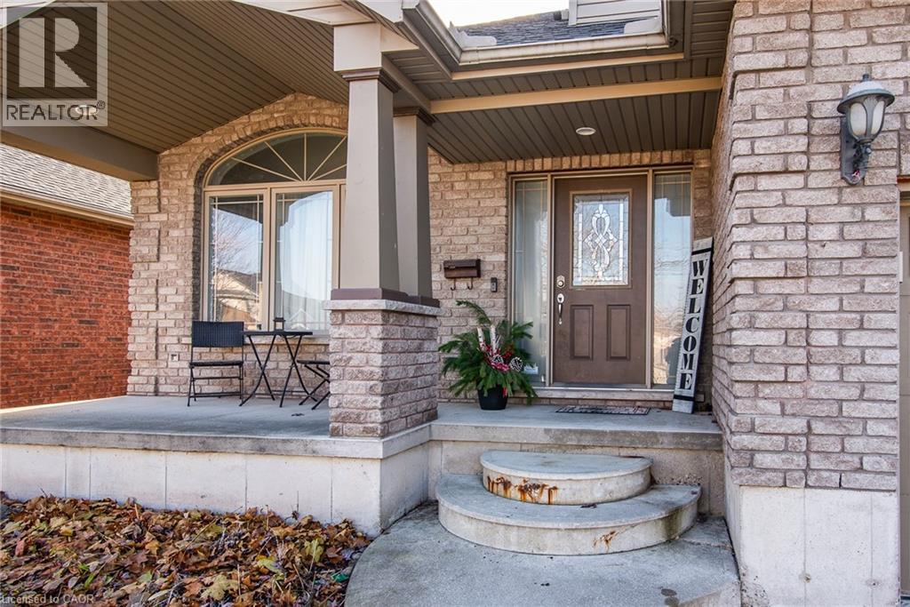 












383 PARROTT Place

,
Woodstock,




Ontario
N4T1V4

