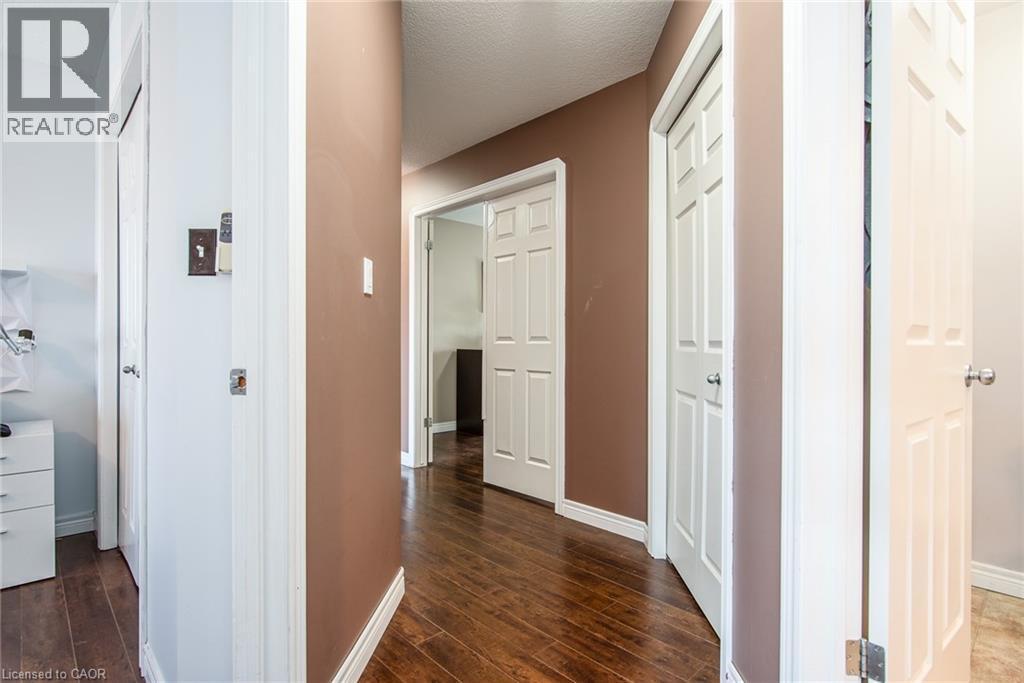 












383 PARROTT Place

,
Woodstock,




Ontario
N4T1V4

