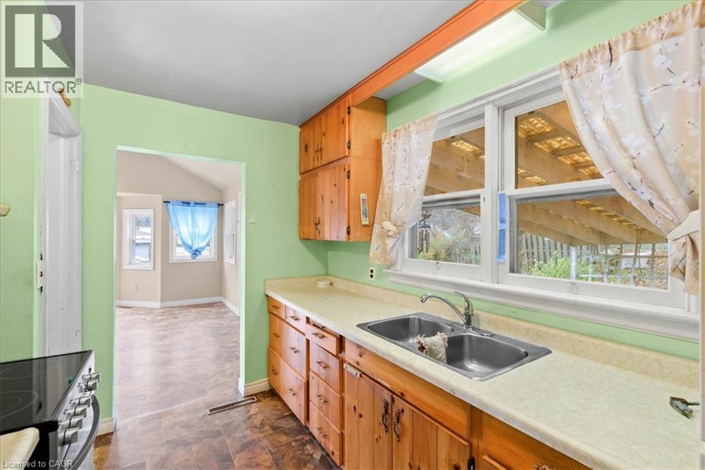 












48 CHERRY Street

,
Simcoe,




Ontario
N3Y1B4

