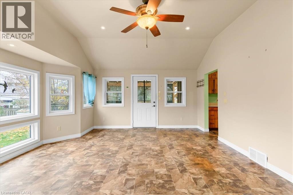 












48 CHERRY Street

,
Simcoe,




Ontario
N3Y1B4

