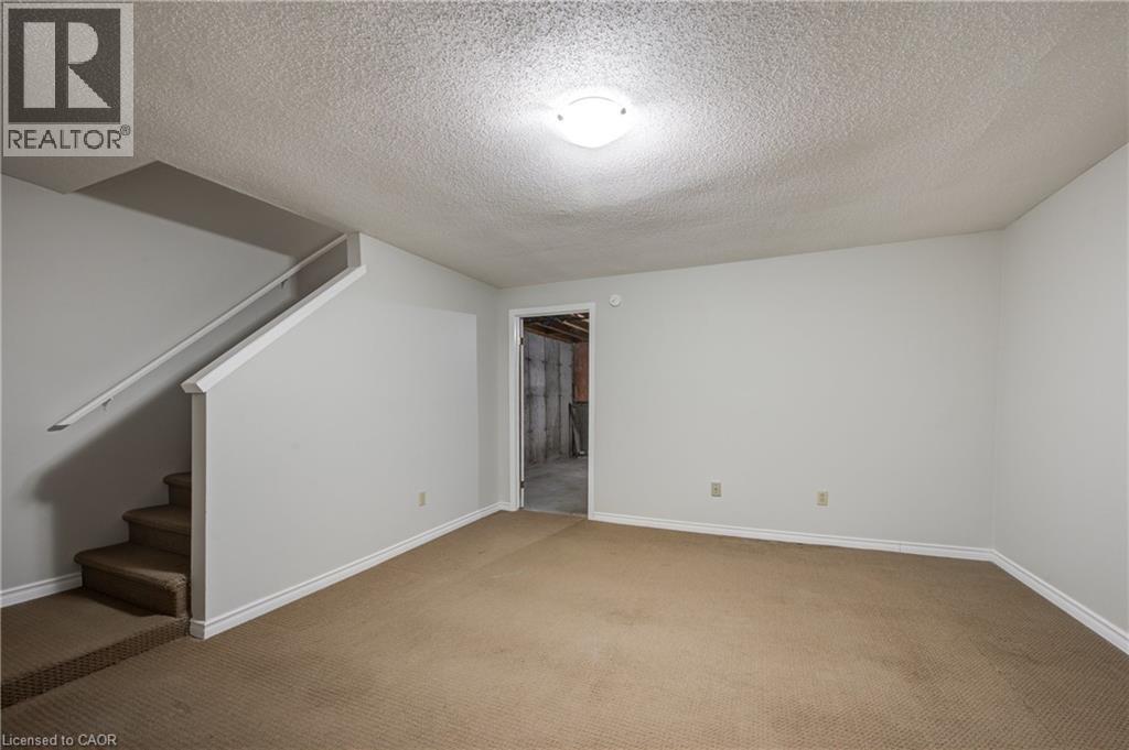 












370 SPRINGBANK Avenue Unit# 7

,
Woodstock,




Ontario
N4T1L3

