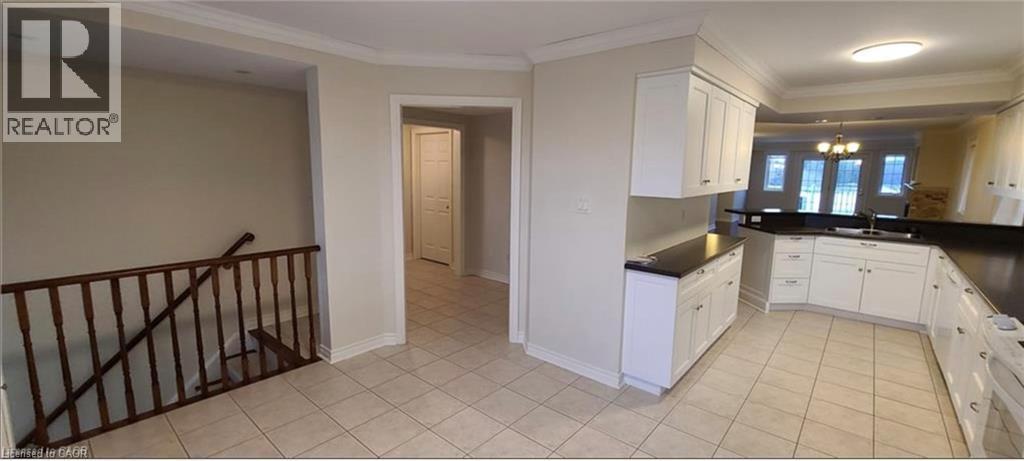 












520 SILKEN LAUAMNN Drive

,
Newmarket,




Ontario
L3X2S7

