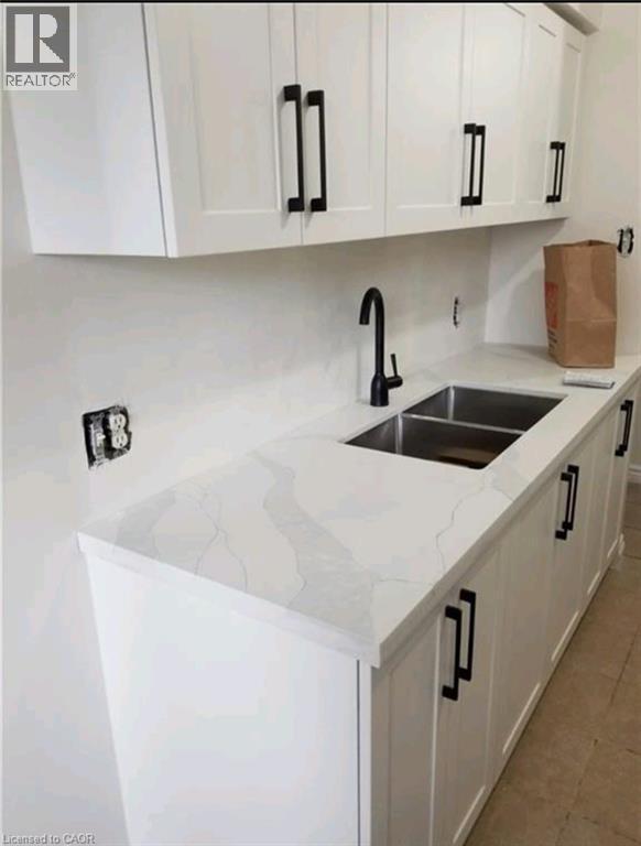 












163 CHANDLER Drive Unit# 9

,
Kitchener,




Ontario
N2E1H1

