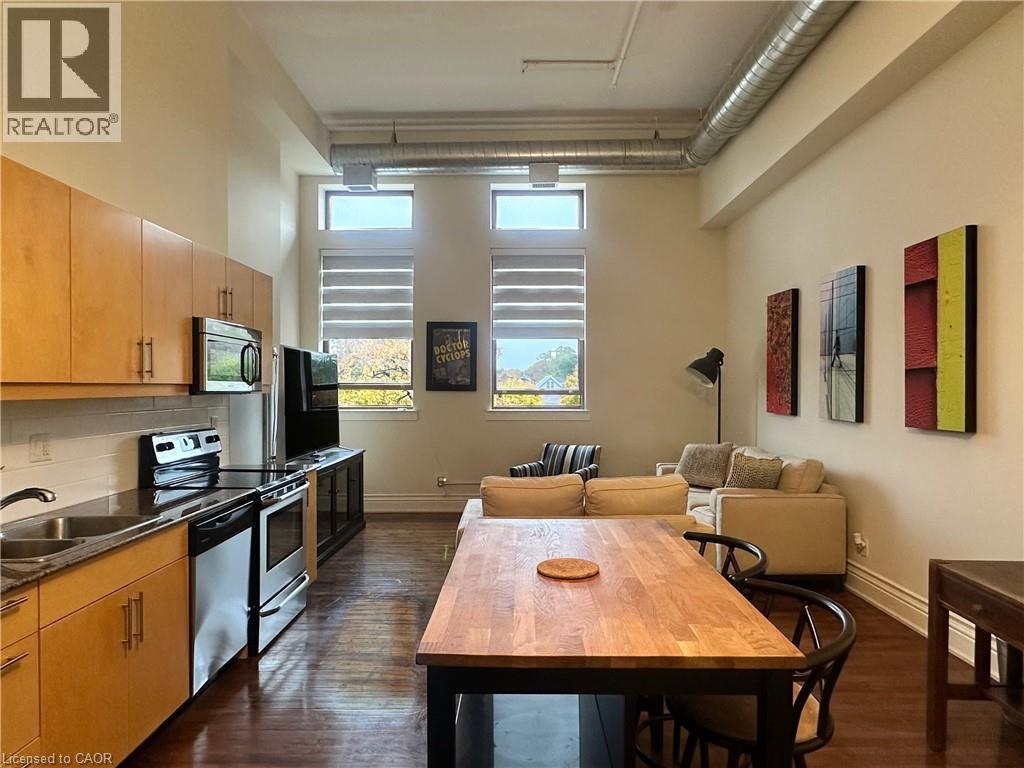 












200 STINSON Street Unit# 310

,
Hamilton,




Ontario
L8N4J5

