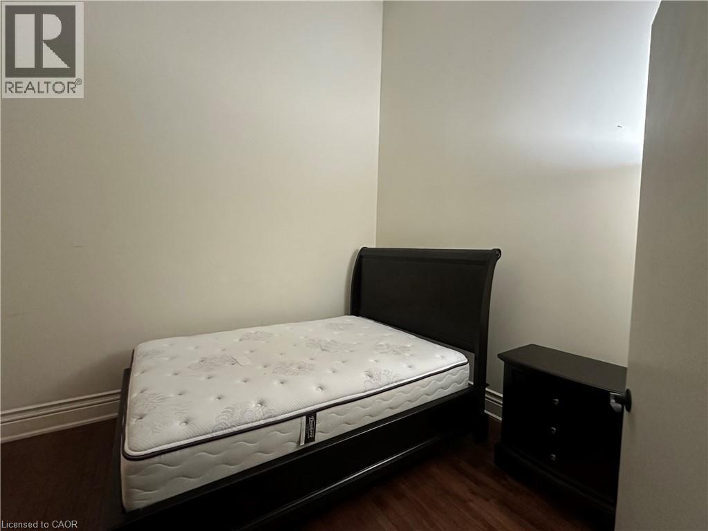 












200 STINSON Street Unit# 310

,
Hamilton,




Ontario
L8N4J5

