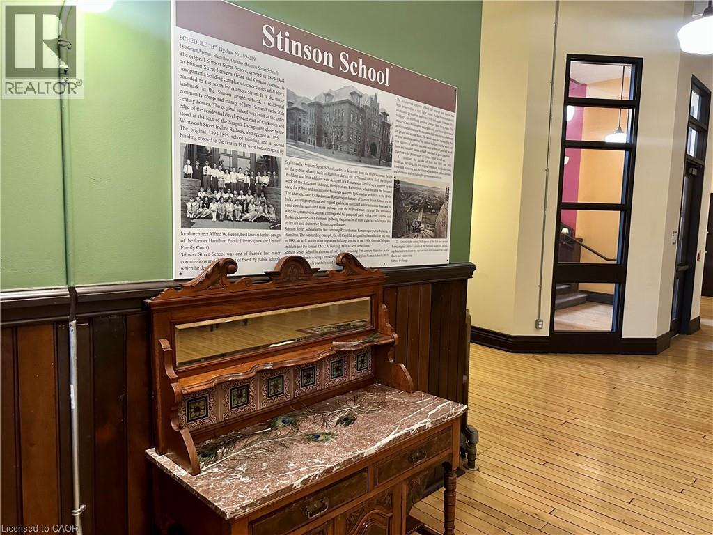 












200 STINSON Street Unit# 310

,
Hamilton,




Ontario
L8N4J5

