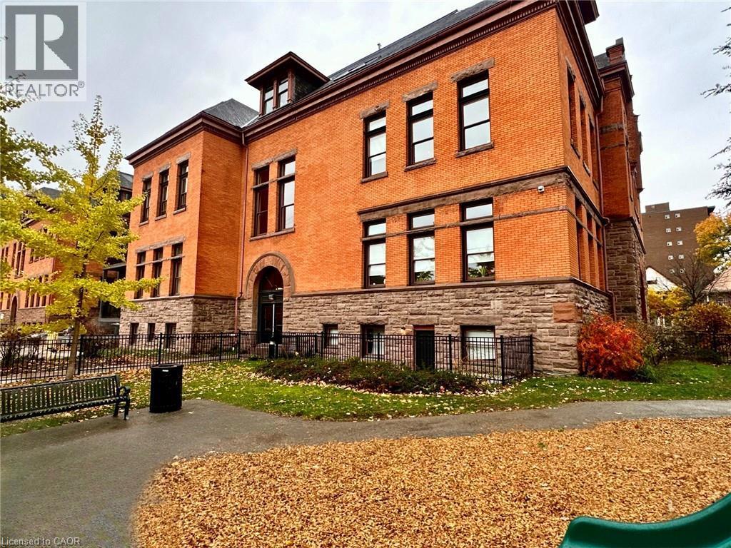 












200 STINSON Street Unit# 310

,
Hamilton,




Ontario
L8N4J5

