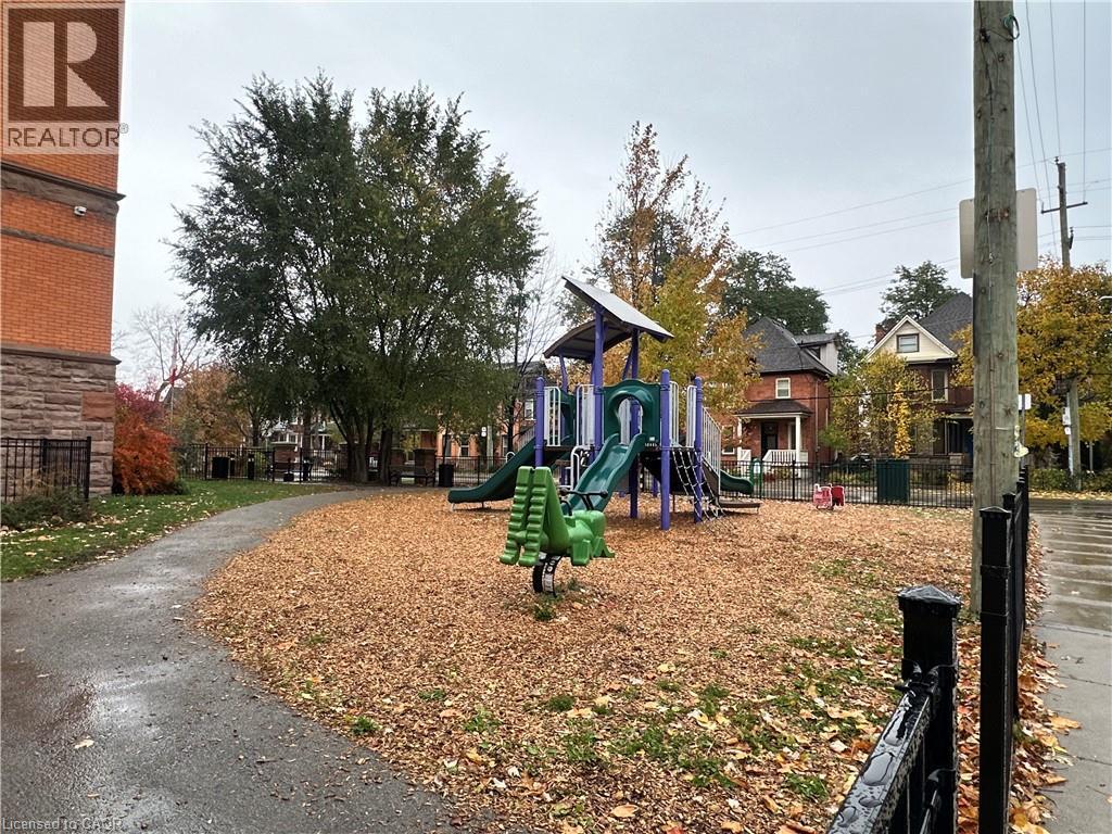 












200 STINSON Street Unit# 310

,
Hamilton,




Ontario
L8N4J5

