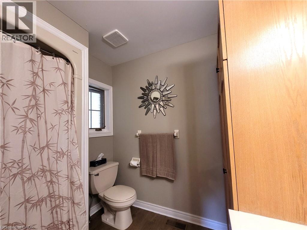 












8 SIMON Court

,
Waterford,




Ontario
N0E1Y0

