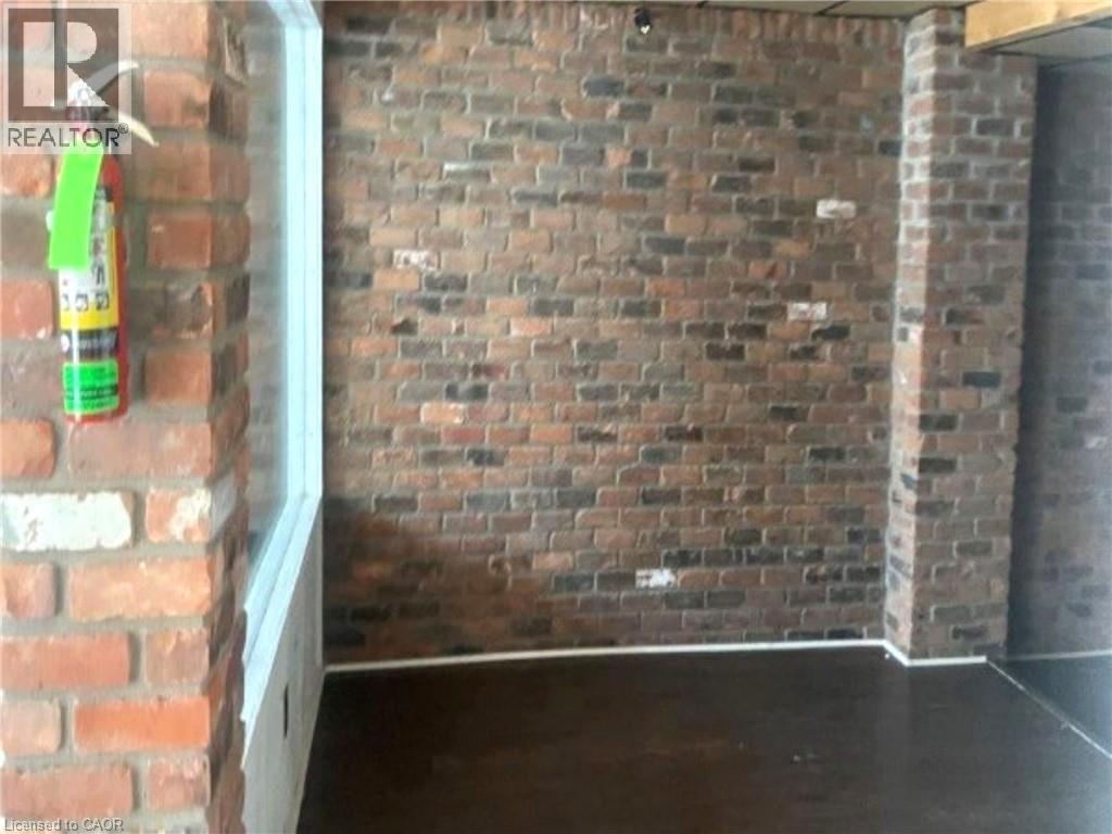 












469-471 PELISSIER Street

,
Windsor,




Ontario
N9A4L2

