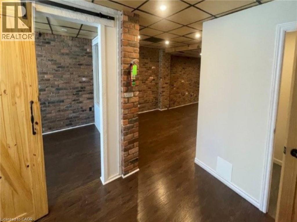 












469-471 PELISSIER Street

,
Windsor,




Ontario
N9A4L2

