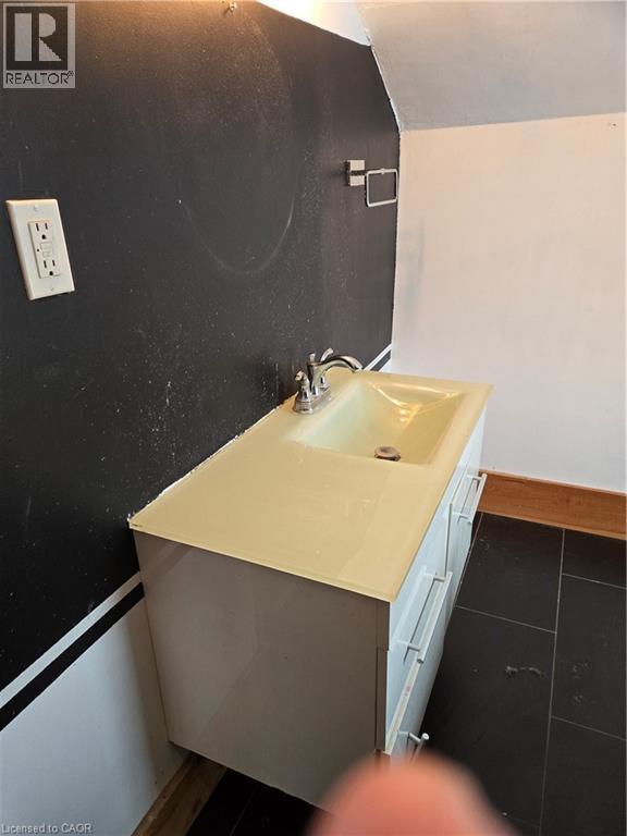 












347 BIRMINGHAM Street

,
Stratford,




Ontario
N5A2T9

